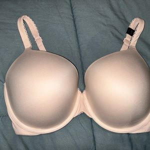 Victoria Secret Body by Victoria Perfect Shape Bra Size 36DDD New